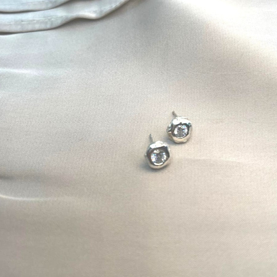 Seren Solitaire Earrings