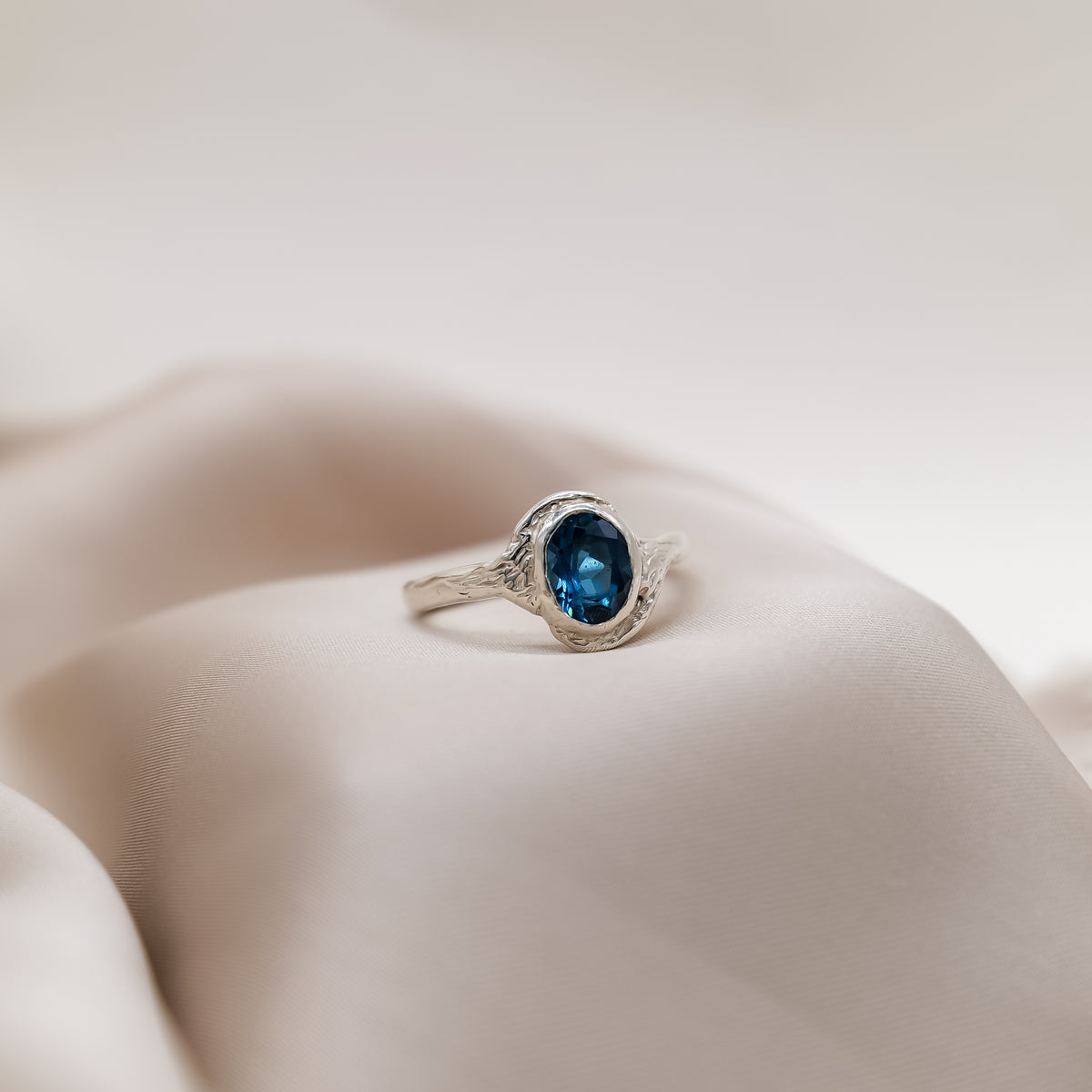 Muse Ring – Rebecca McDermott Jewellery