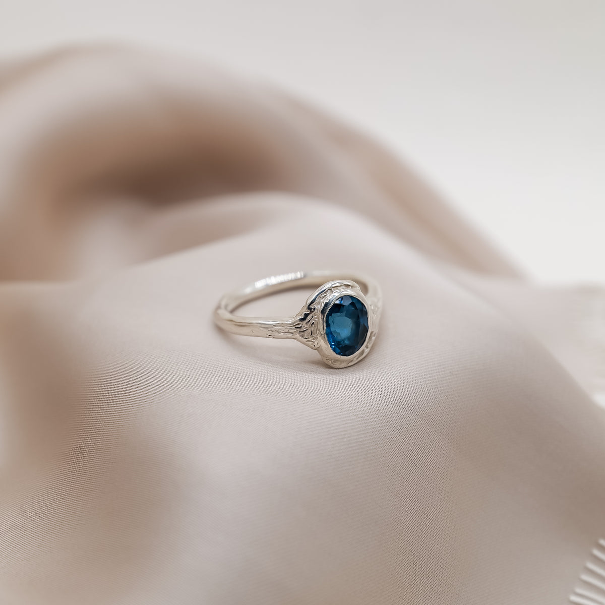 Muse Ring – Rebecca McDermott Jewellery