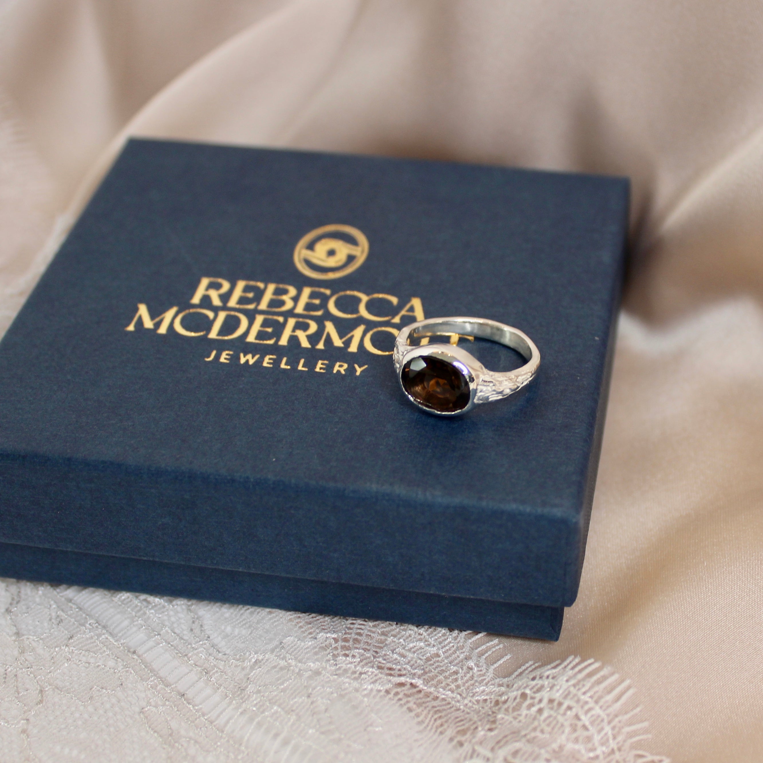 Aurelia Ring